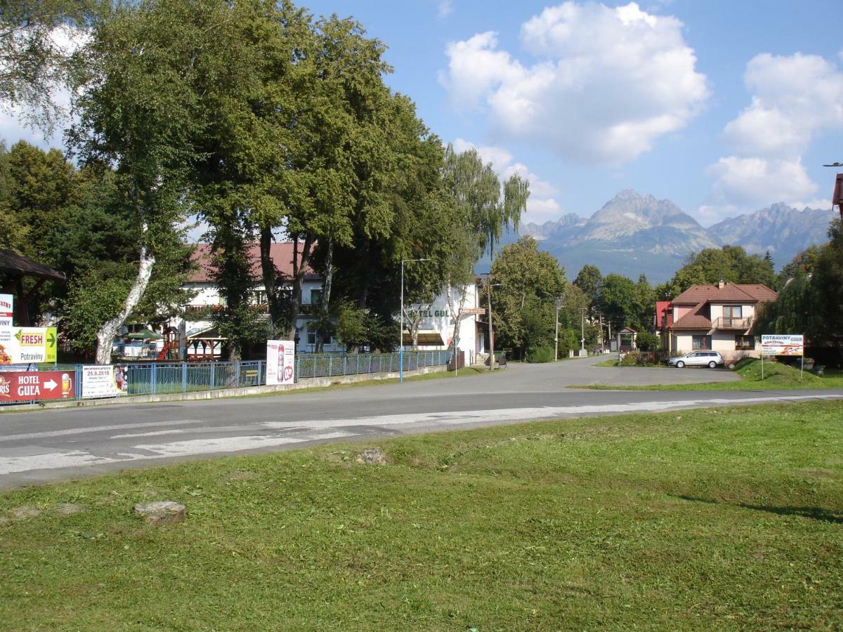 Hotel Gula Batizovce Luaran gambar